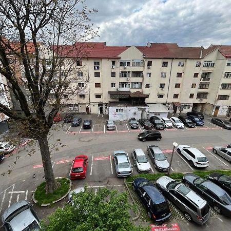 Apartament Apartament Victoria Târgu Jiu Zewnętrze zdjęcie