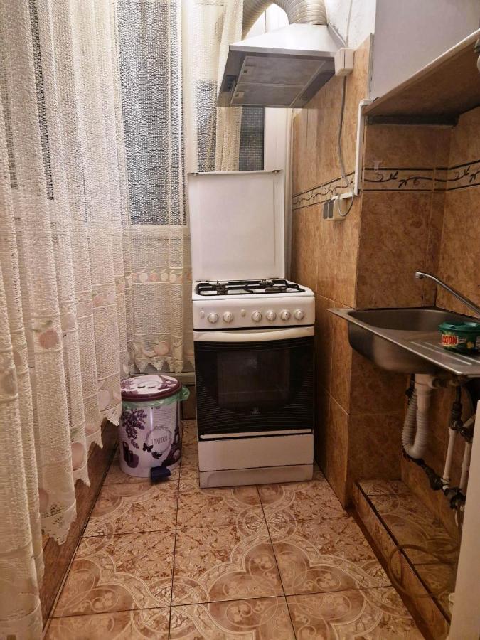 Apartament Apartament Victoria Târgu Jiu Zewnętrze zdjęcie